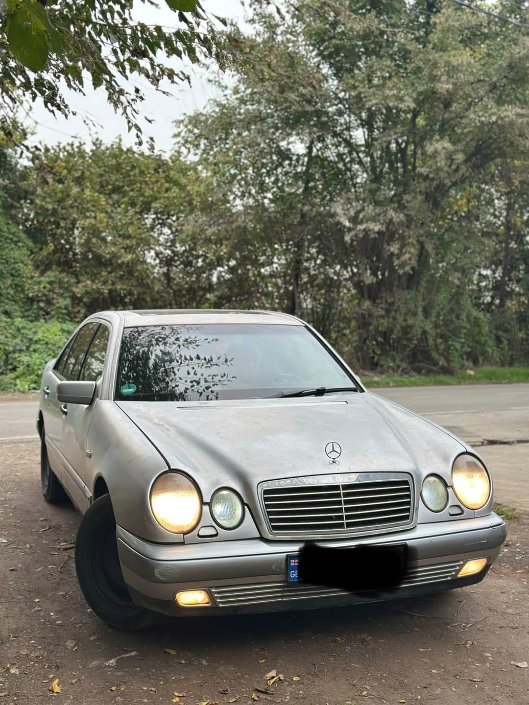 Автомобиль — 1,200$