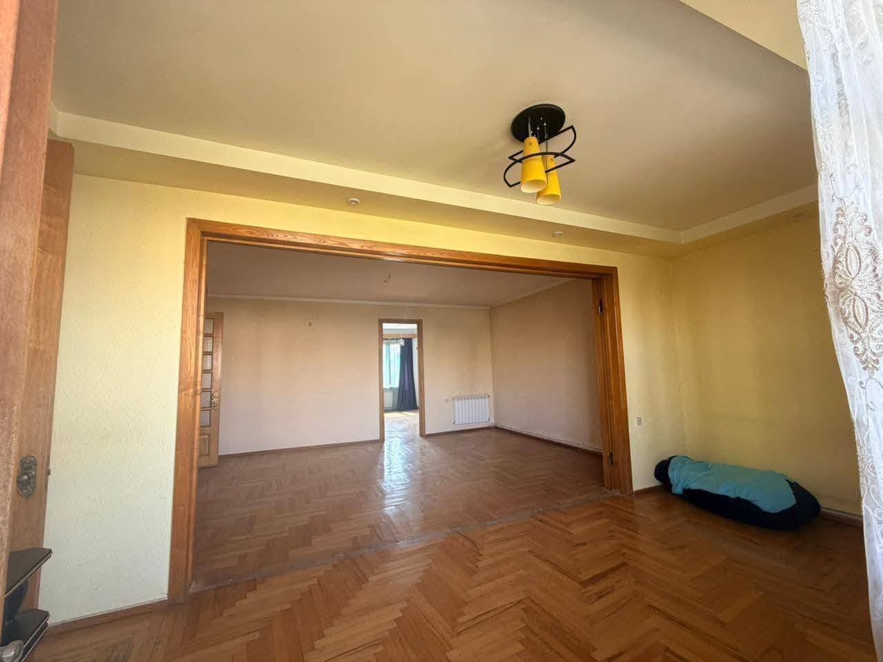 4 otaqlı mənzil satılır, Tbilisi — $123,000