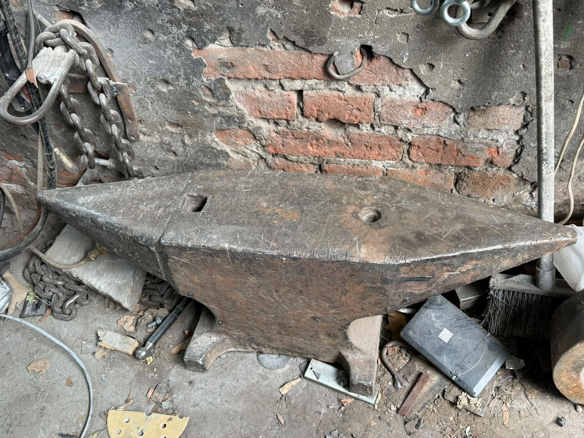 Продается грейдер по цене 1000лари