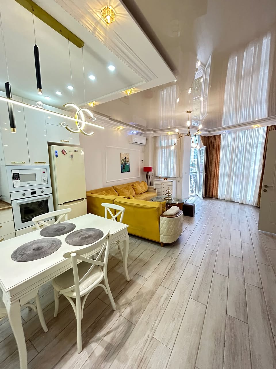 A 3-room apartment for rent in Batumi — $1,200