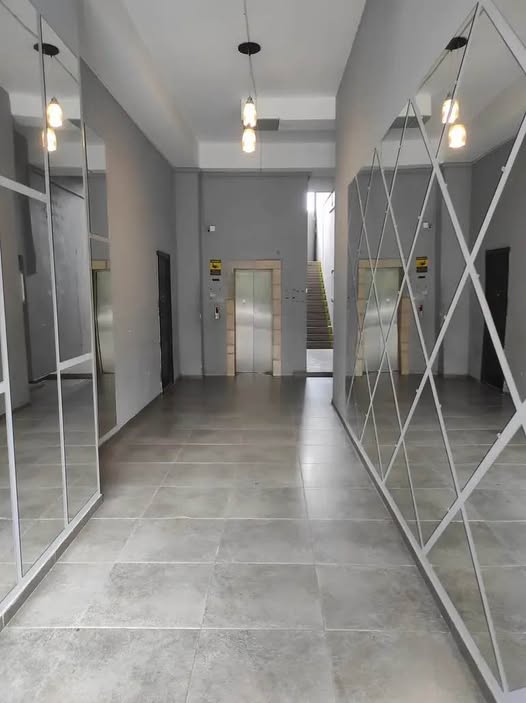 4-комнатная квартира на продажу, Тбилиси — $195,000