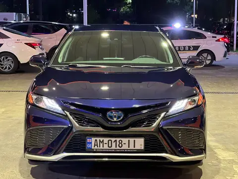იყიდება toyota camry 2021 xse სრული