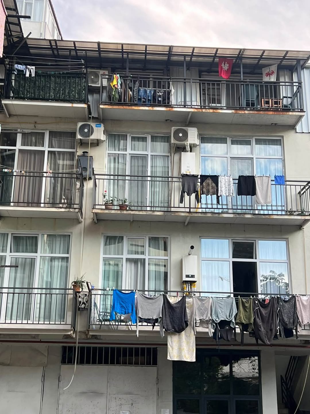 3 otaqlı mənzil satılır, Batumi — $67,000
