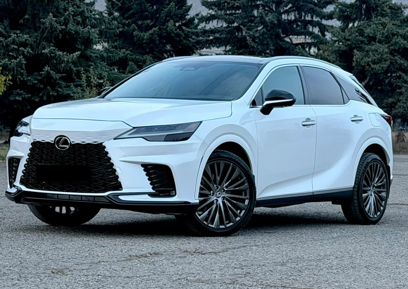 Лексус RX 350h 2023
