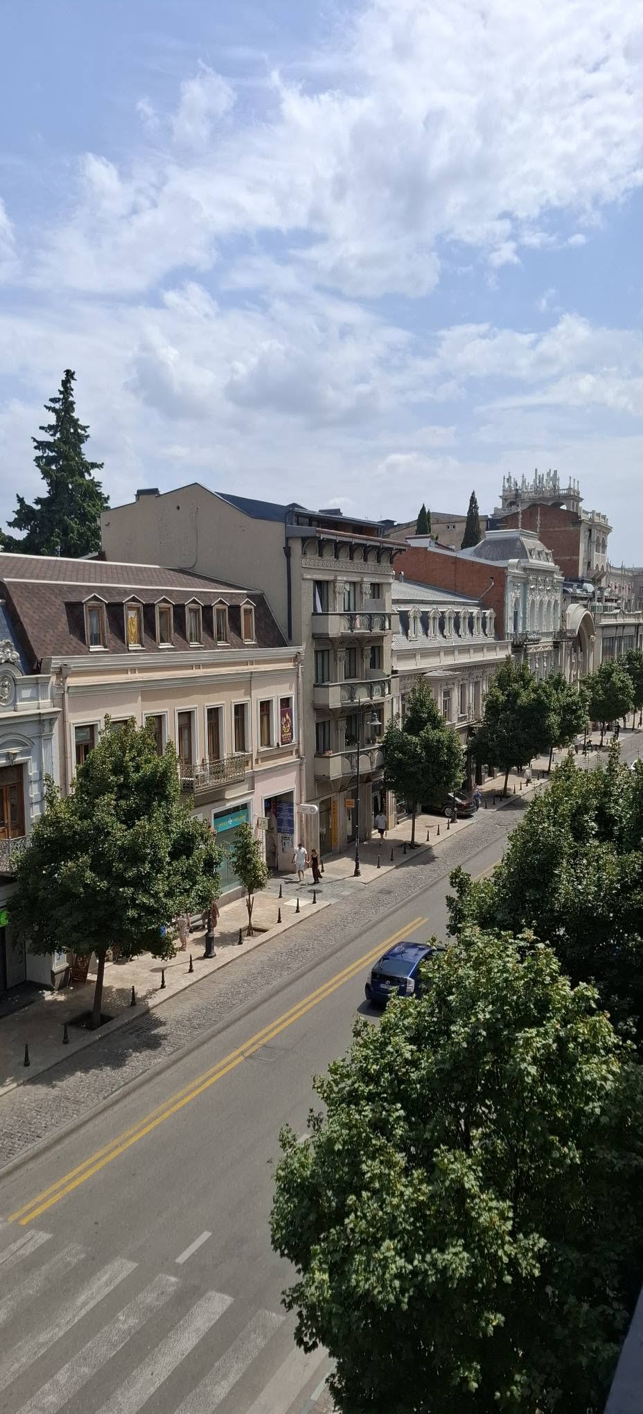 Ağmaşenebeli küçəsində 110 м² ofis