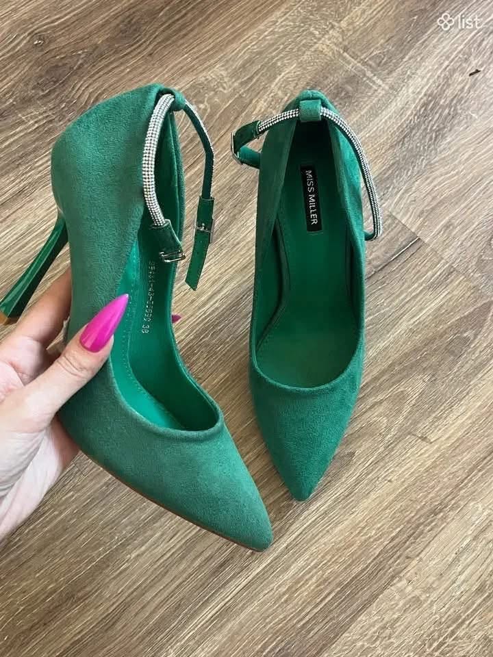 New green Miss Miller heels, size 38