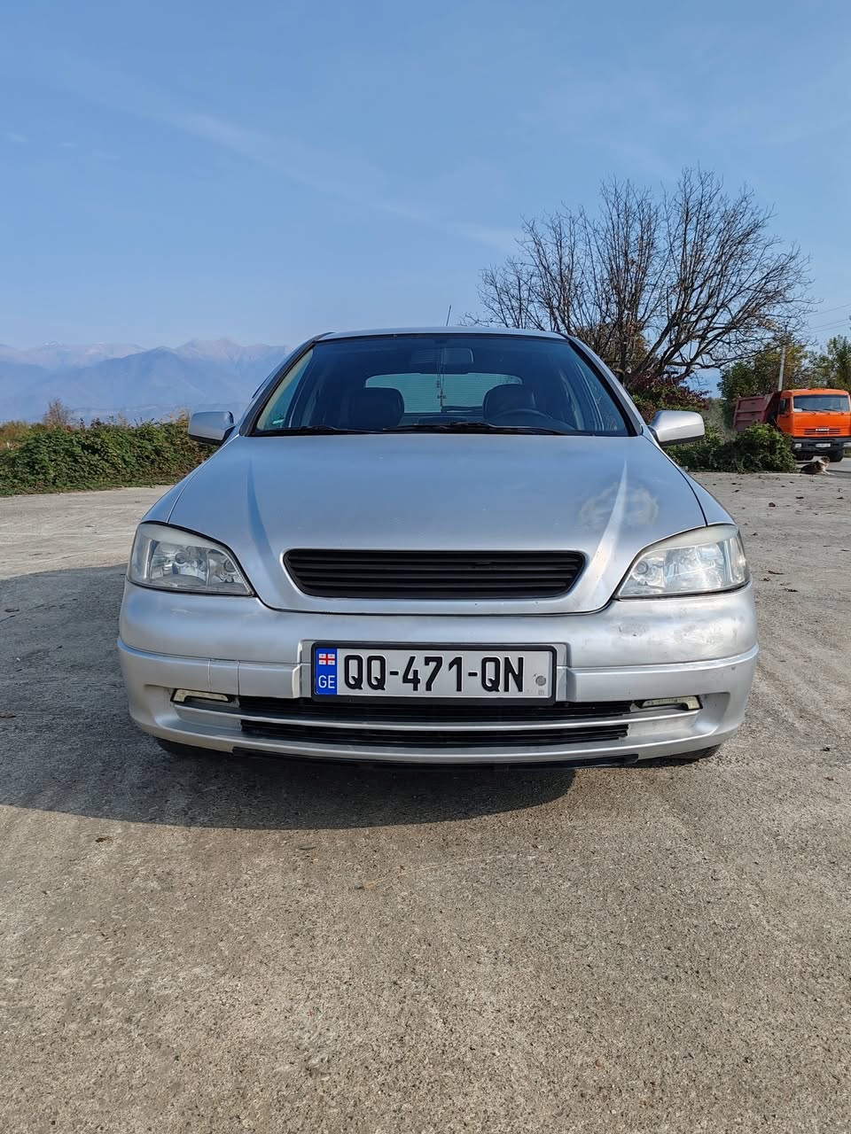 არია 2001