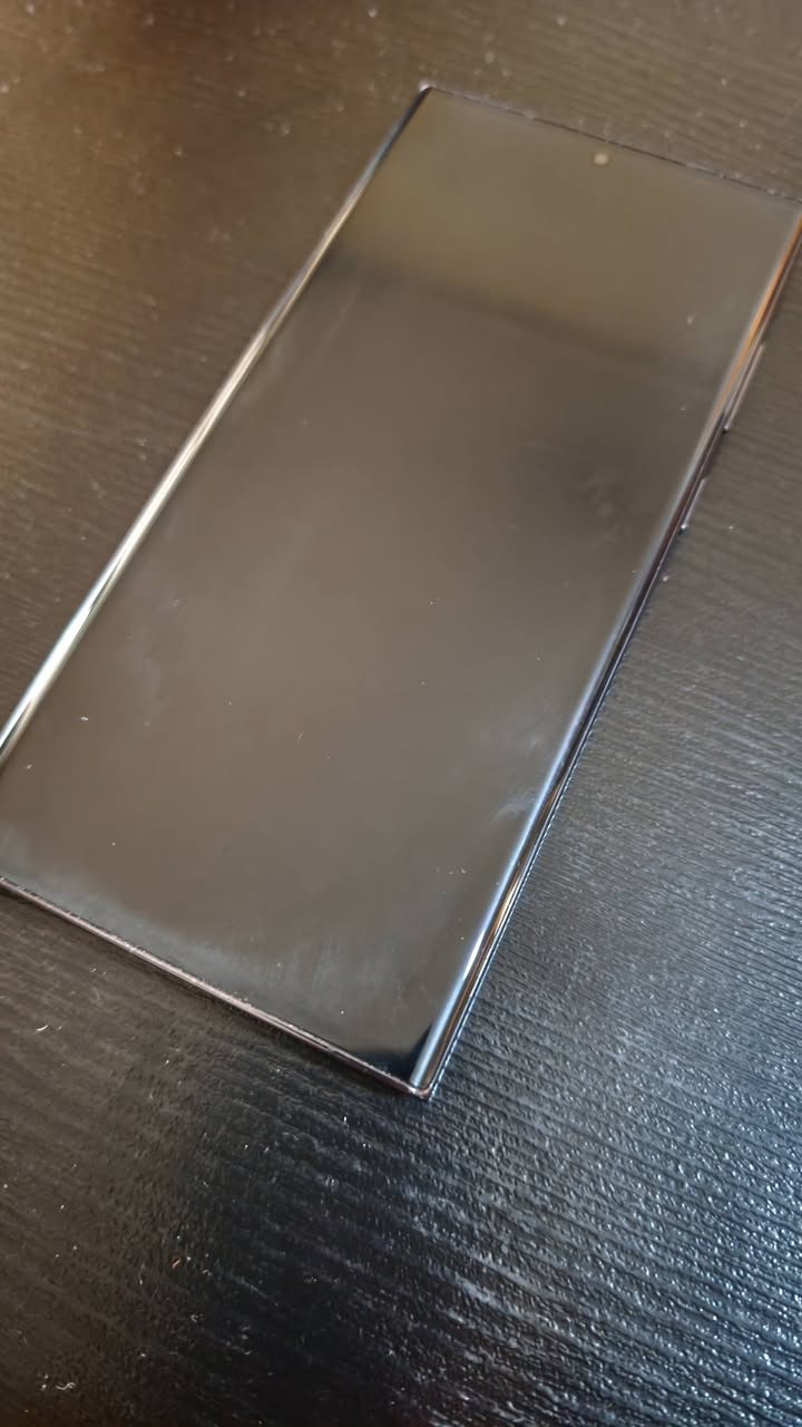 Продаётся Samsung Galaxy S23 Ultra (12/256GB) — 1,500₾