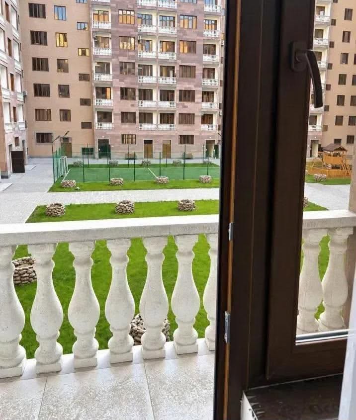 Վաճառվում է բնակարան, Երևան — $220,000