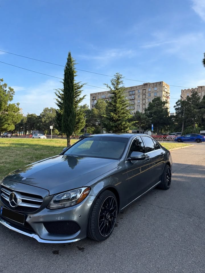 Mercedes Benz C300 2017