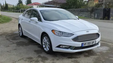Ford Fusion 2016 hybrid, SE Luxury