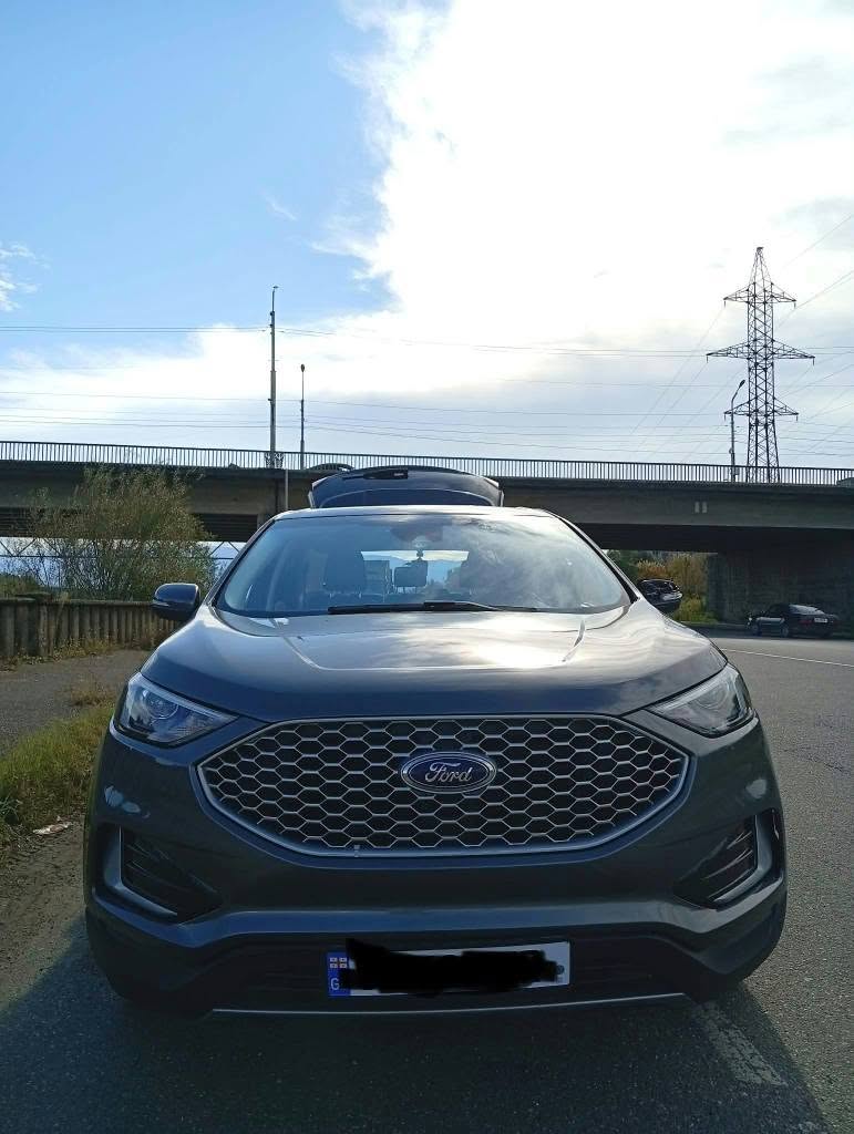 In good condition 2023 model 2.0