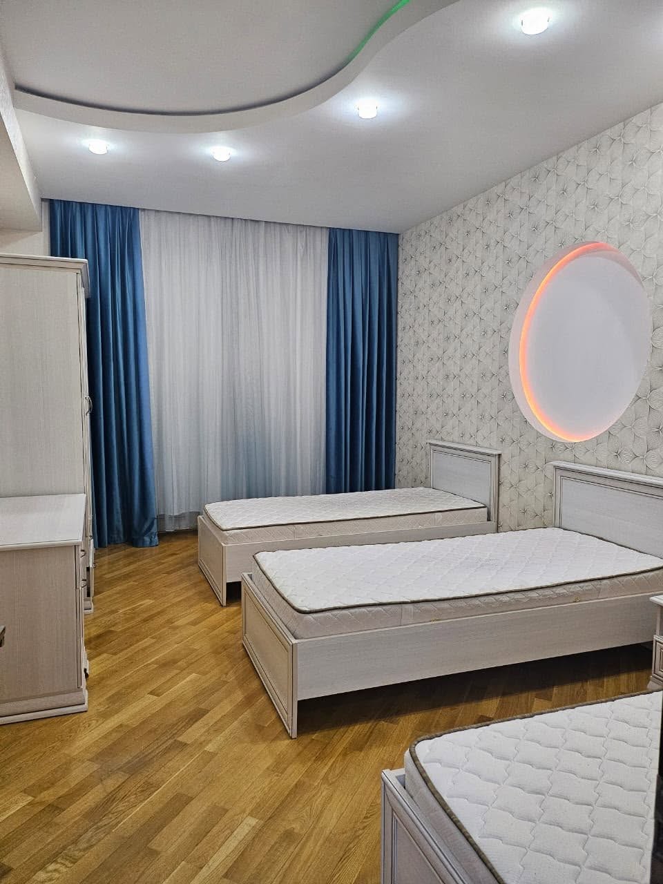 Rent 3-room apartment, Baku