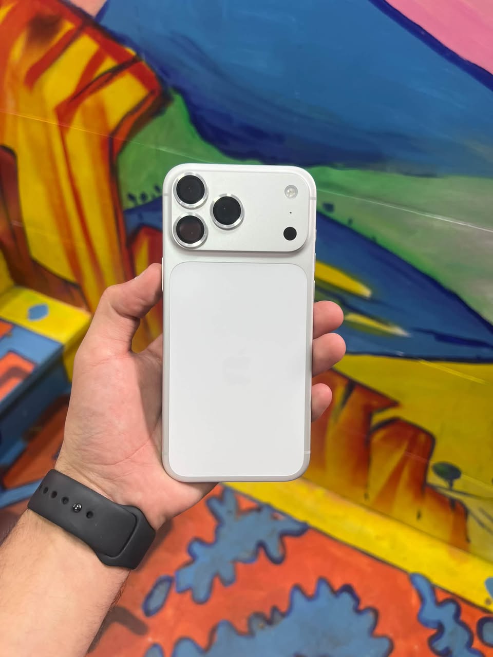 iPhone 17 Pro Max, մարտկոց 100%