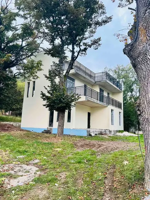 სახლი, თბილისი — $250,000