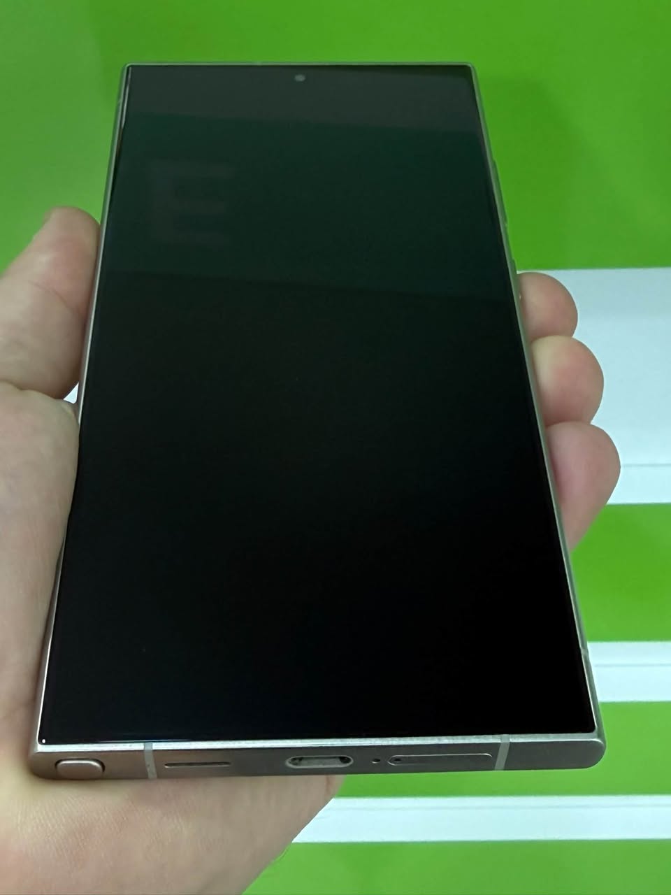 Смартфон Samsung S24 Ultra — 12/512ГБ — 245 000֏
