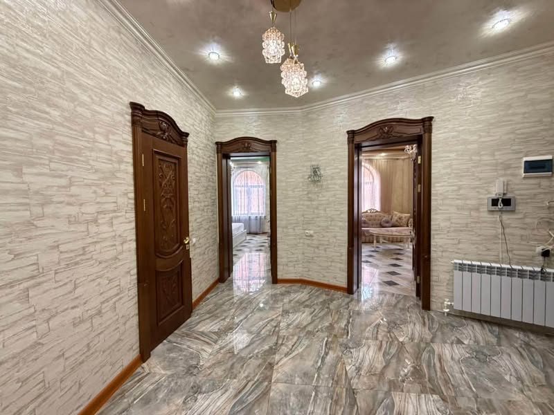 🔑 Kirayə 3 otaqlı mənzil verilir - 2,100$