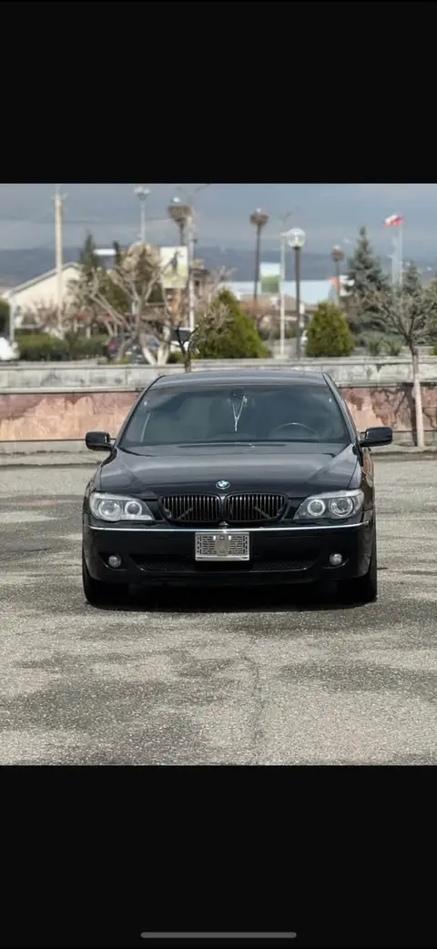 BMW 740I 2006