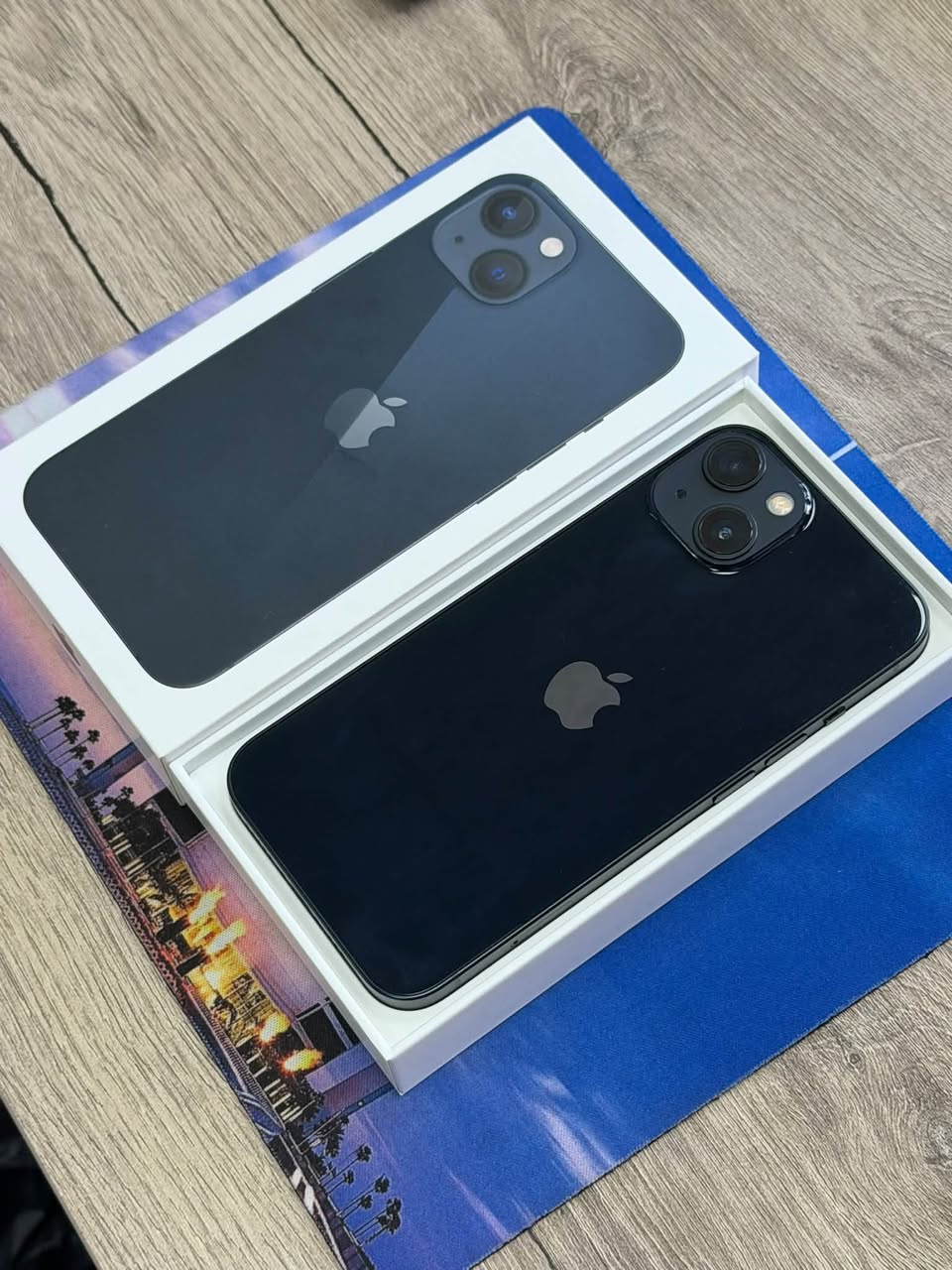 iPhone 13, 128 GB, battery health 80%. Scratchless and defect-free — 650₾