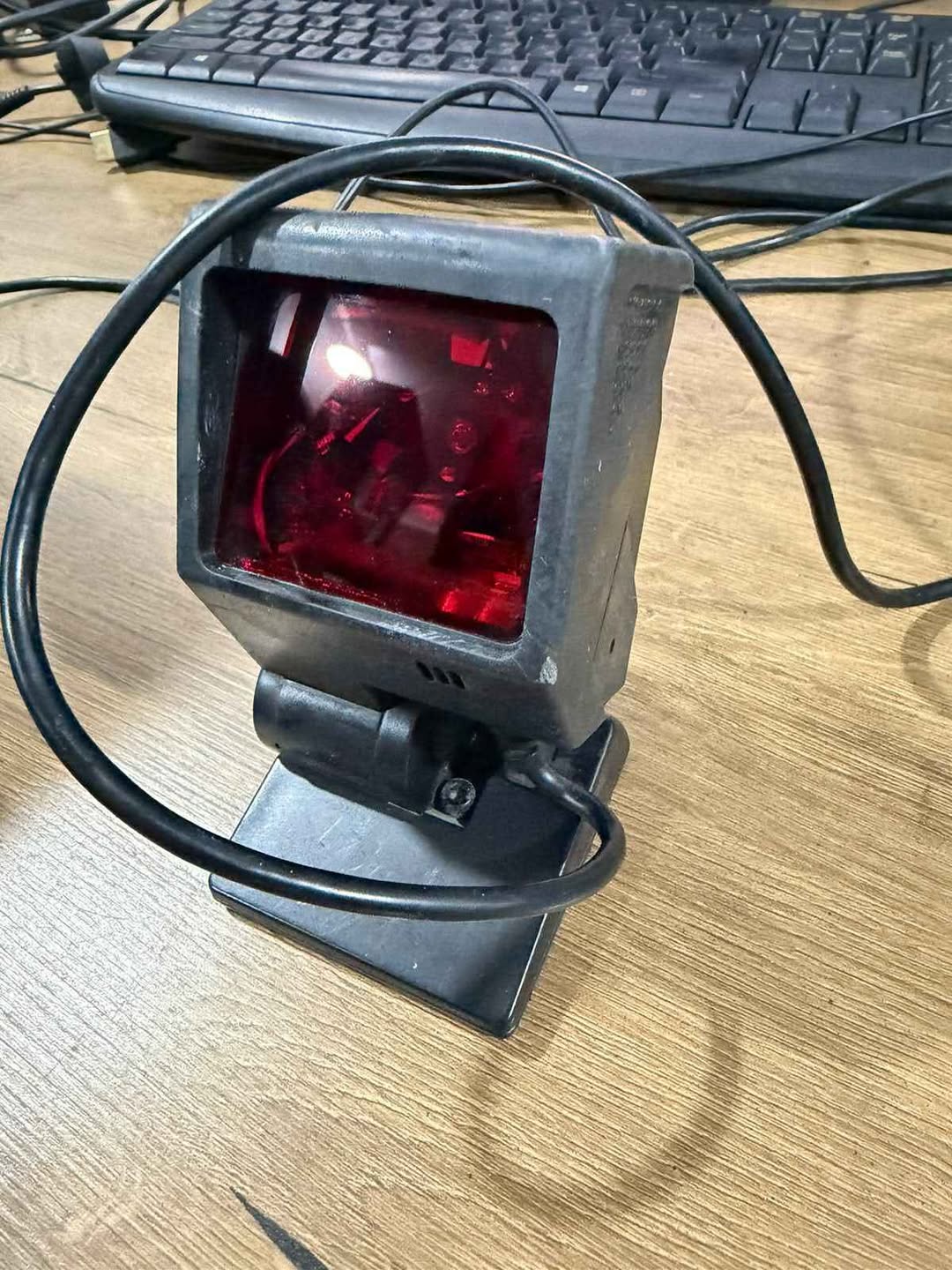 Red-laser barcode scanner, in stock