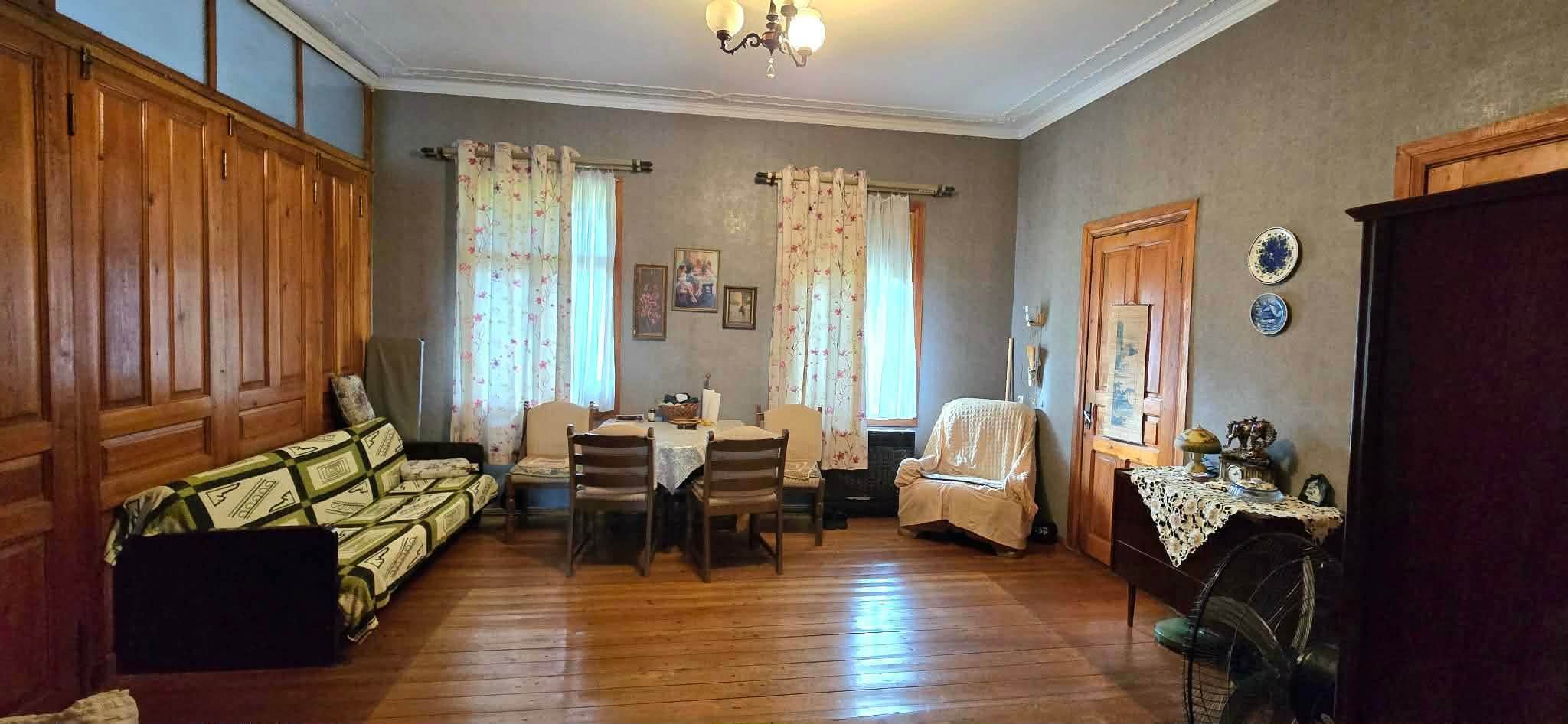 Independent private house for sale in Kutaisi — 129,000$