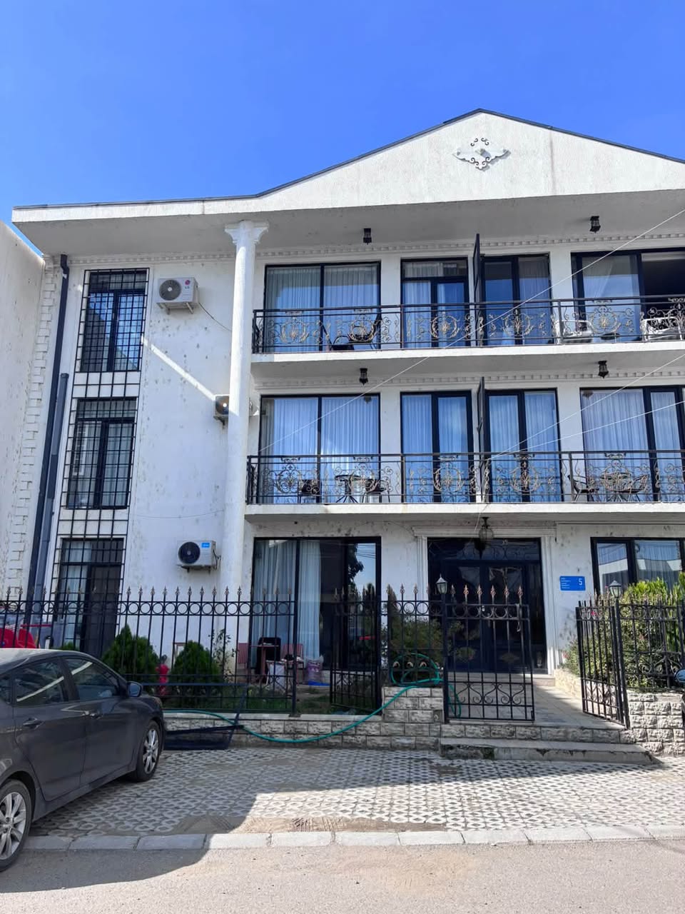 4-room apartment for sale, Tbilisi — $185,000
