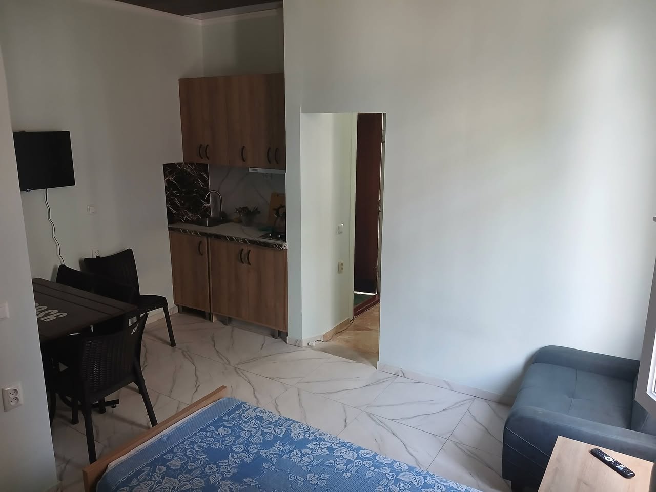 Kobuleti'de daire kiraya verilmektedir