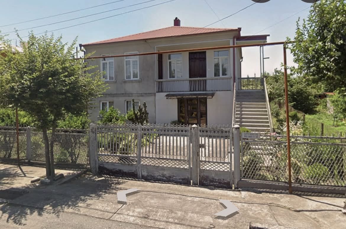 երկհարկանի տուն Զուգդիդում