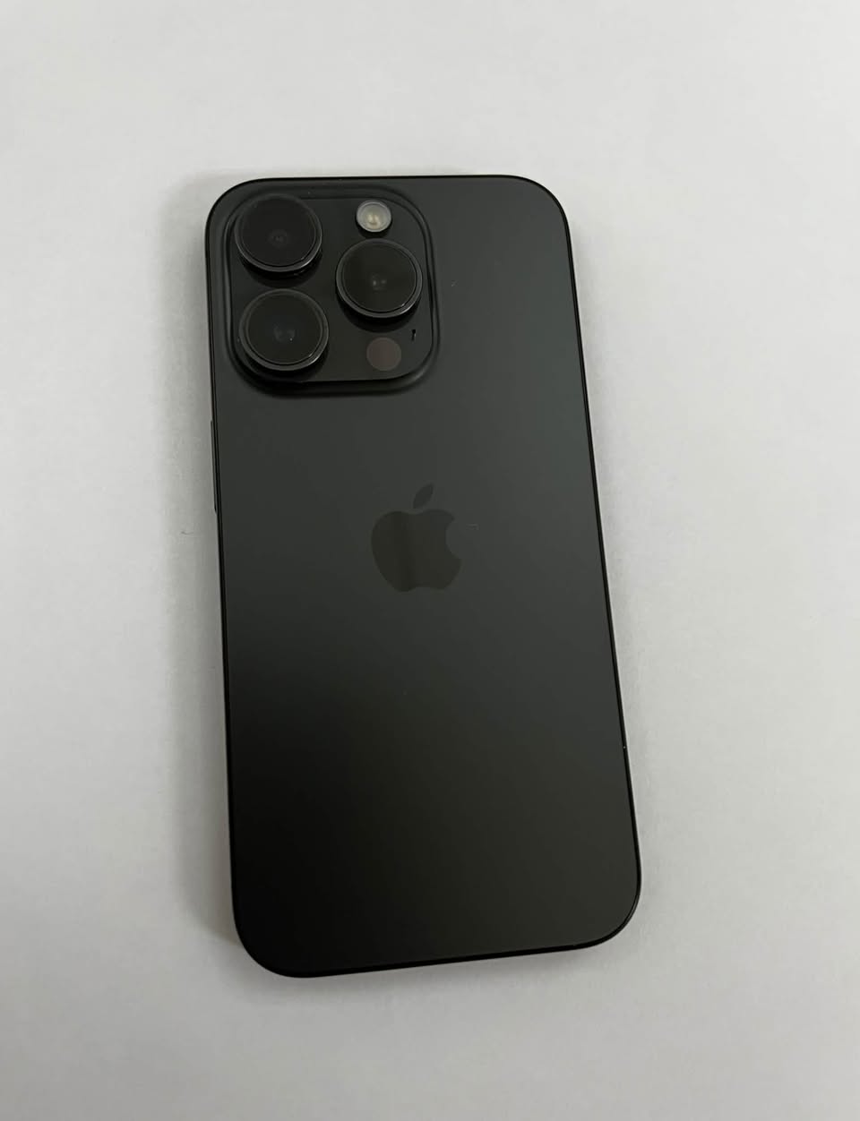 iPhone 15 Pro satılır iPhone15 pro.
