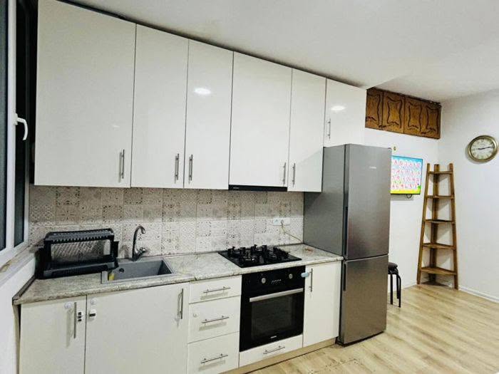 Kirayəyə 2-otaqlı mənzil, Tbilisi
