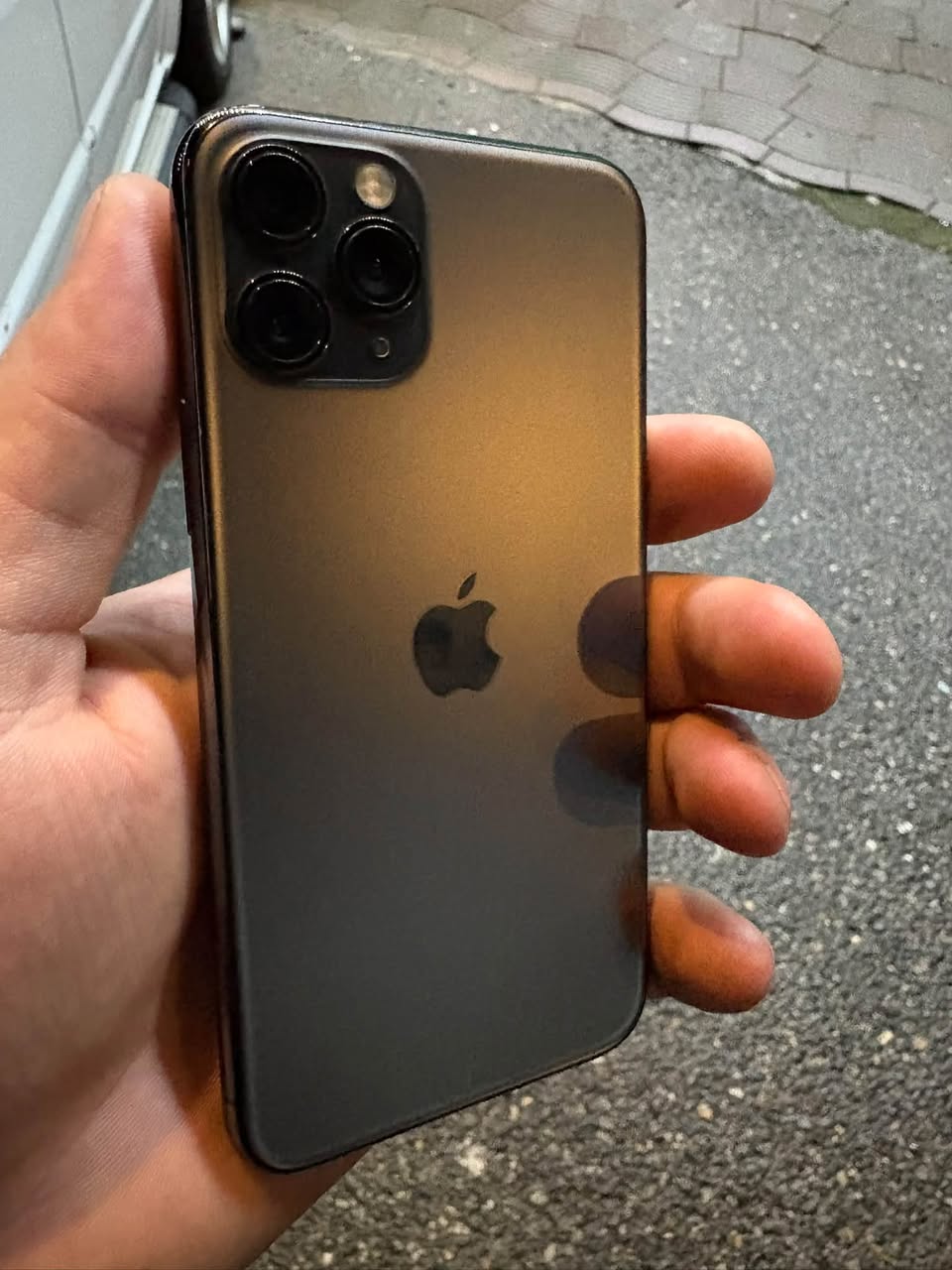 11 pro 256 gb კარგი მდგომარეობაში — 380₾