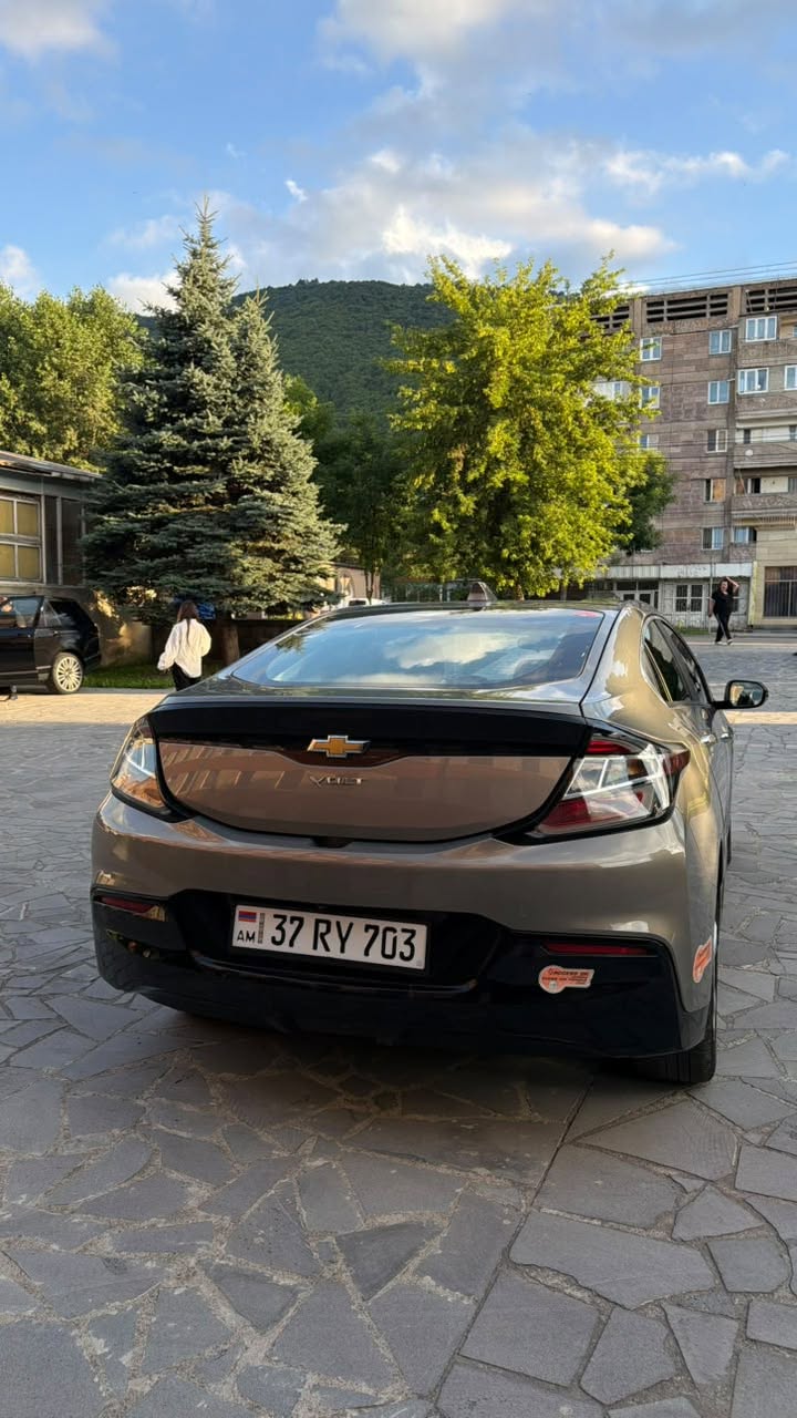 Chevrolet Volt 2017