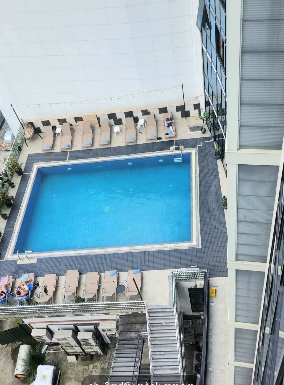 Rented annually, Shartava 10, 9th floor, — 650$