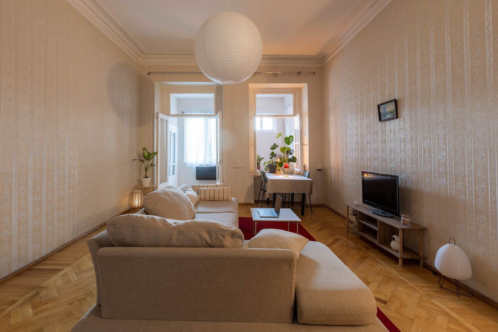 2 oda daire kiralık, Tiflis — $1,100