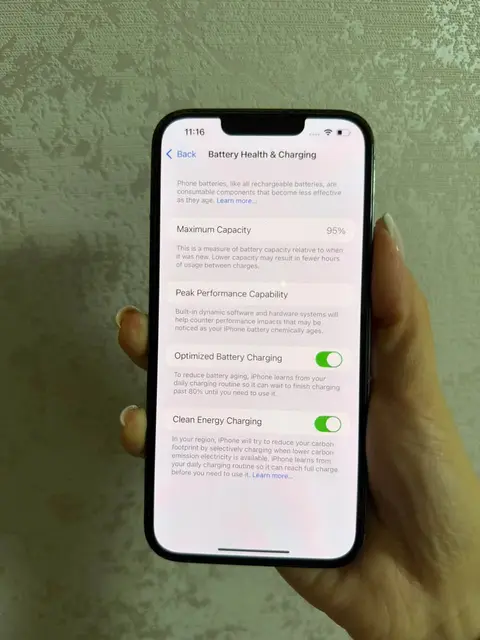 iPhone 13 Pro, battery health 95%