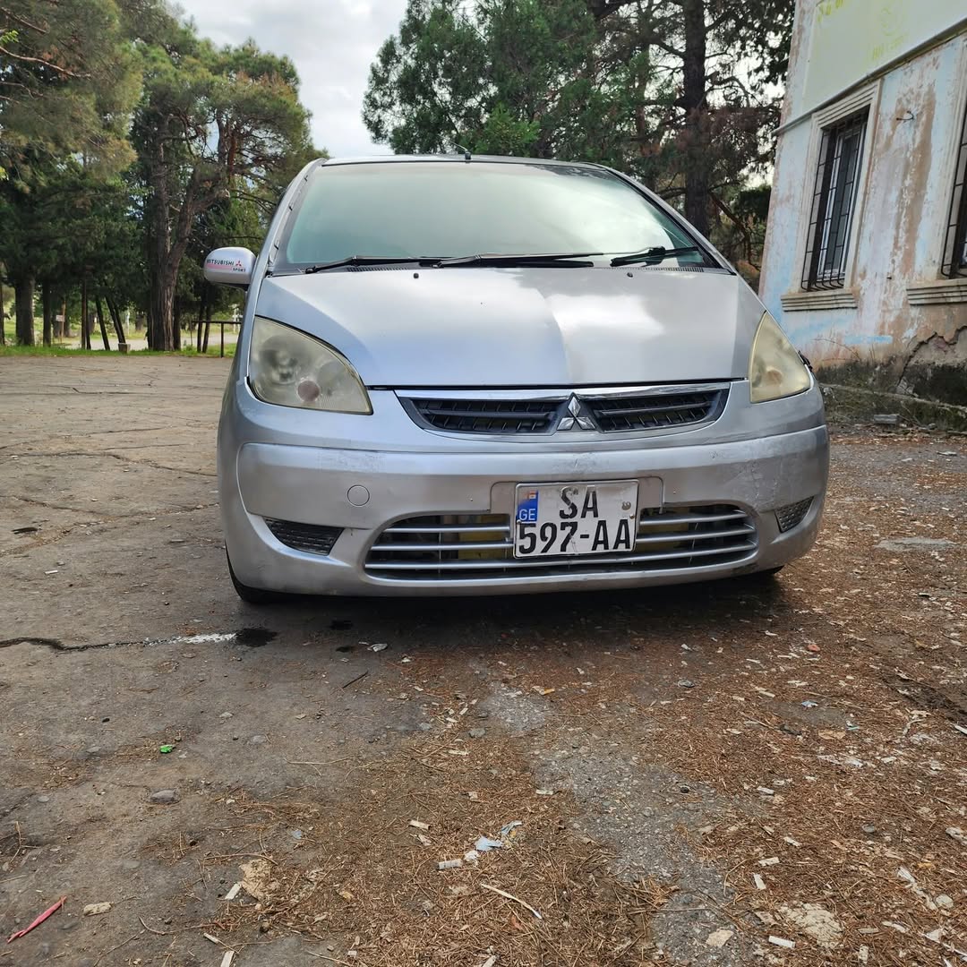 Mitsubishi Colt 2005 model 1.3 kiraya verilir