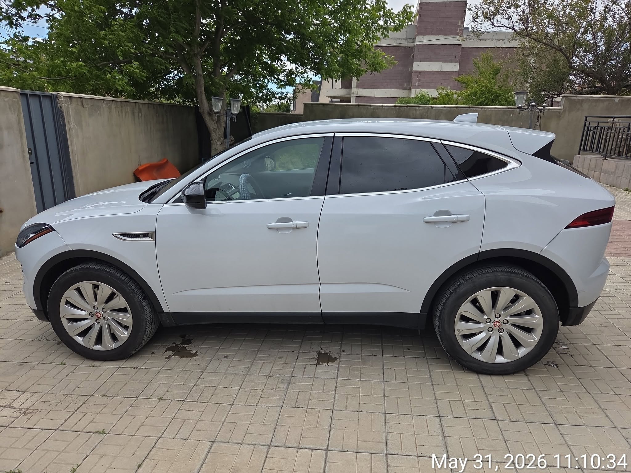 Продается - обменивается Jaguar E-pace год: 2017 — 14,400$