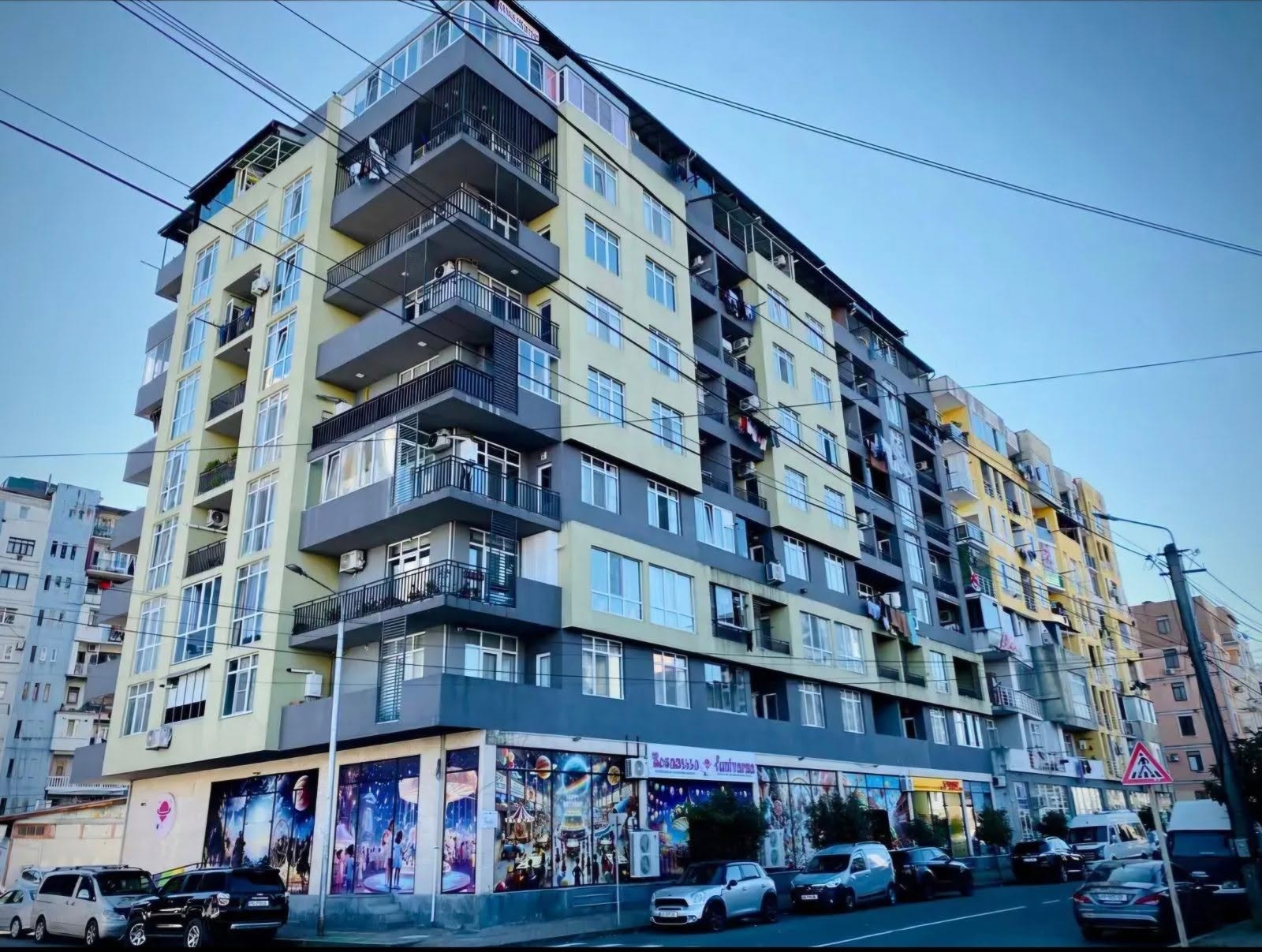 4 otaqlı mənzil satılır, Batumi — $135,000