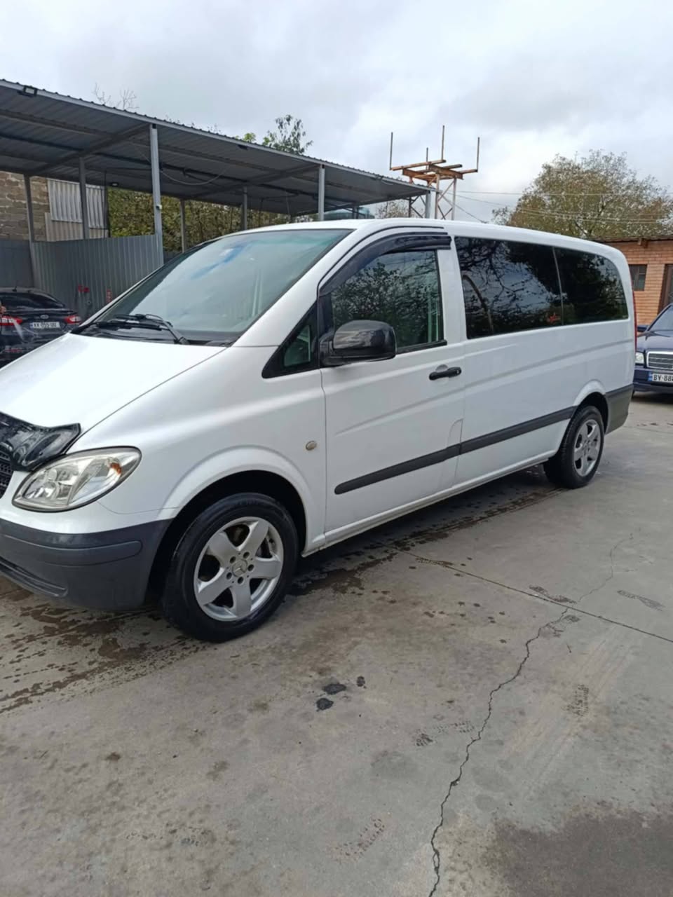 Satılır Mercedes Vito. Ideal vəziyyətdədir. 2008 - 8,500$