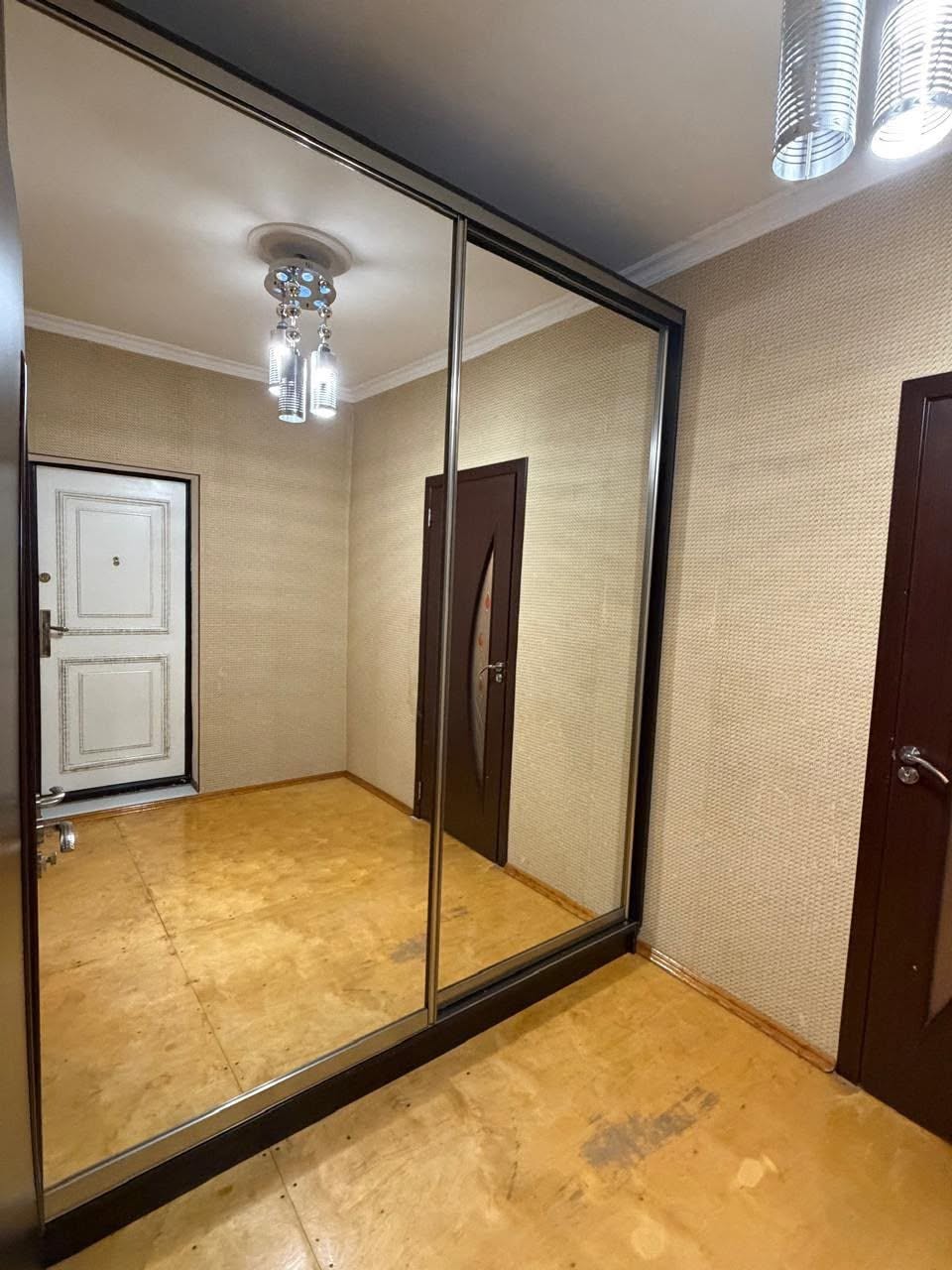 Мебель — 250₼