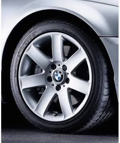 Style 44 R17 alloy wheel
