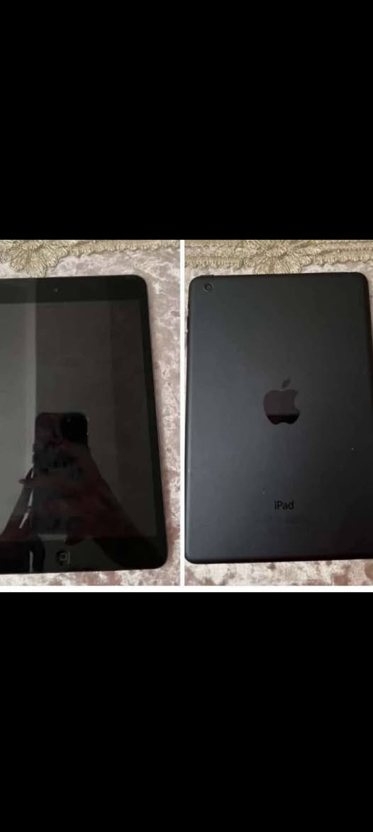 Apple iPad, black