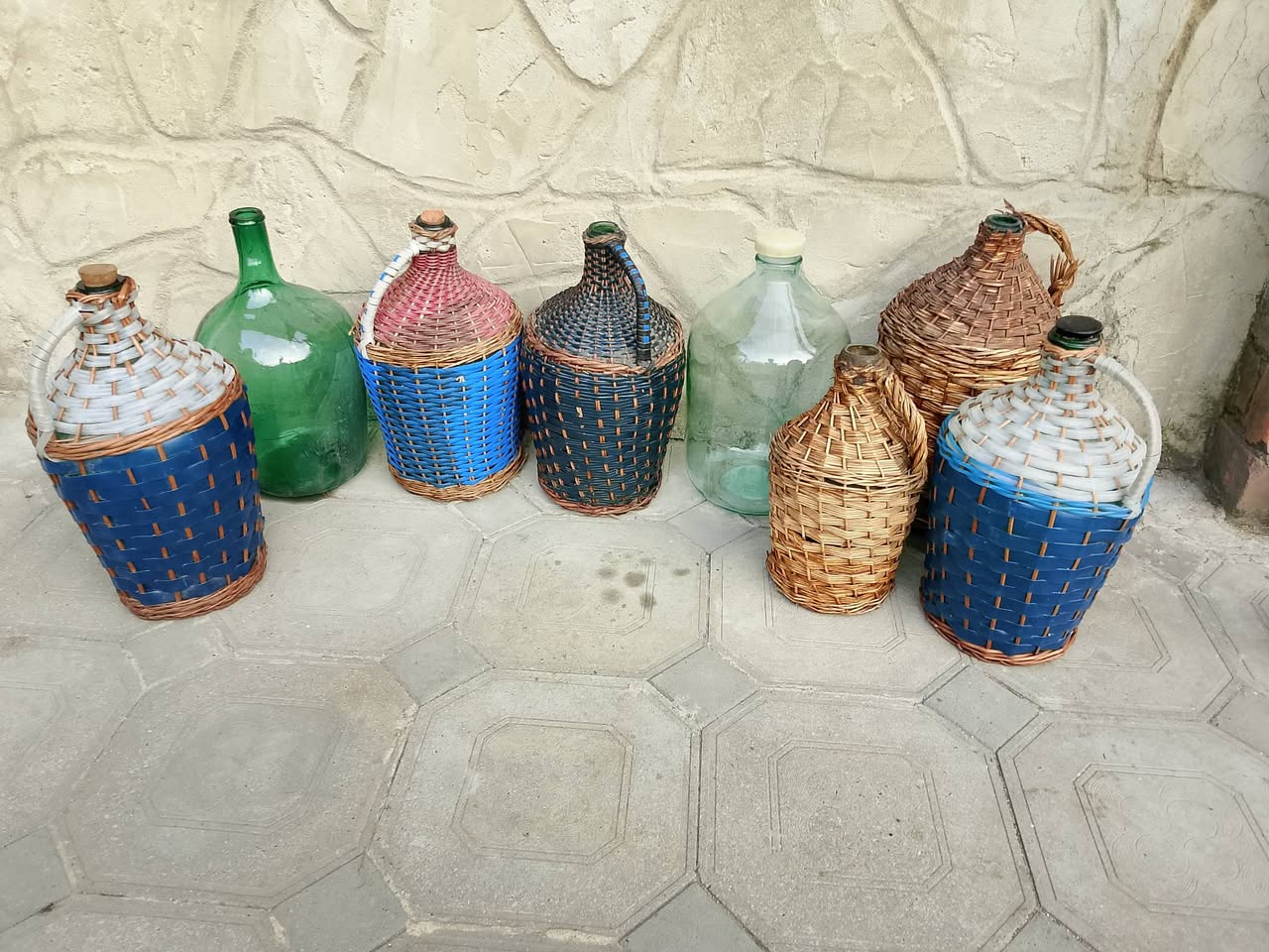 Buzluklar 9 adet, 5-20 litredir