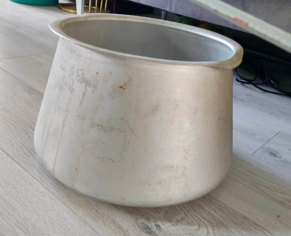 Ալյումինե կաթսա, խորհրդային մնացորդ