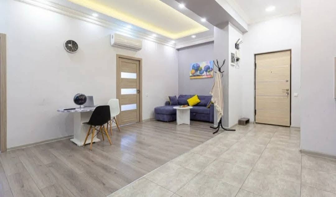 Kiralıq 3 otaqlı mənzil, İrəvan