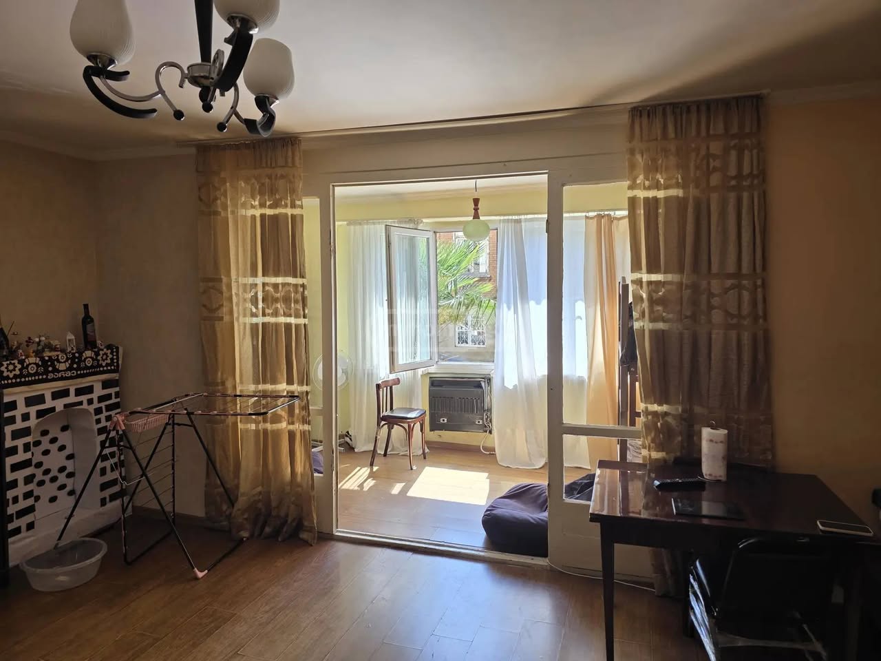 Kirayəyə 3-otaqlı mənzil, Tbilisi