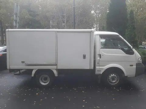 Mazda Bongo 2015 — 8,000$