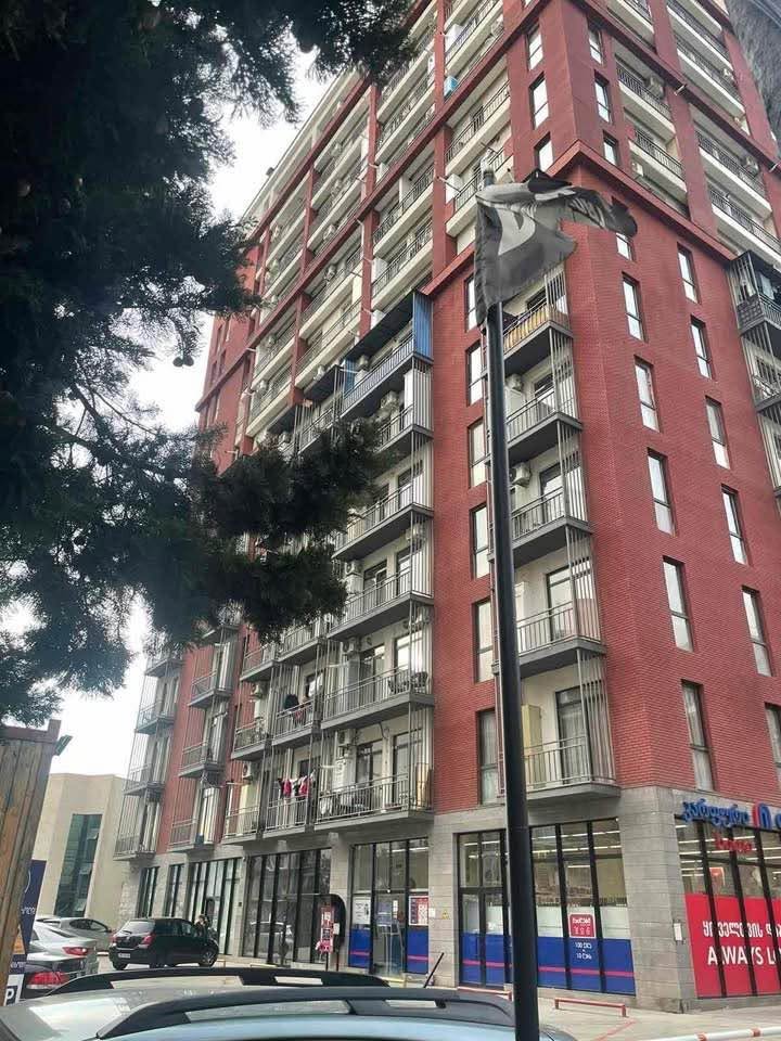 იყიდება ბინა, თბილისი — $105,000