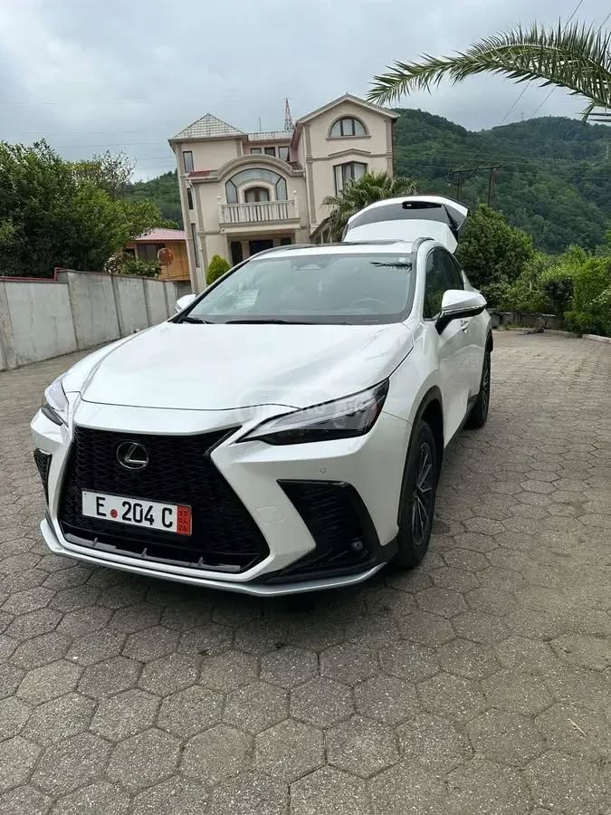 Lexus NX 350 2025