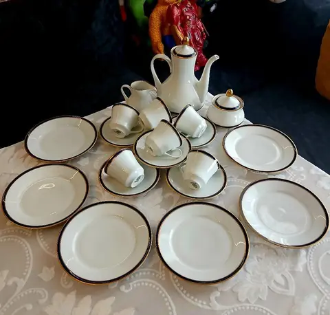 Weimari porcelain tea and dessert set